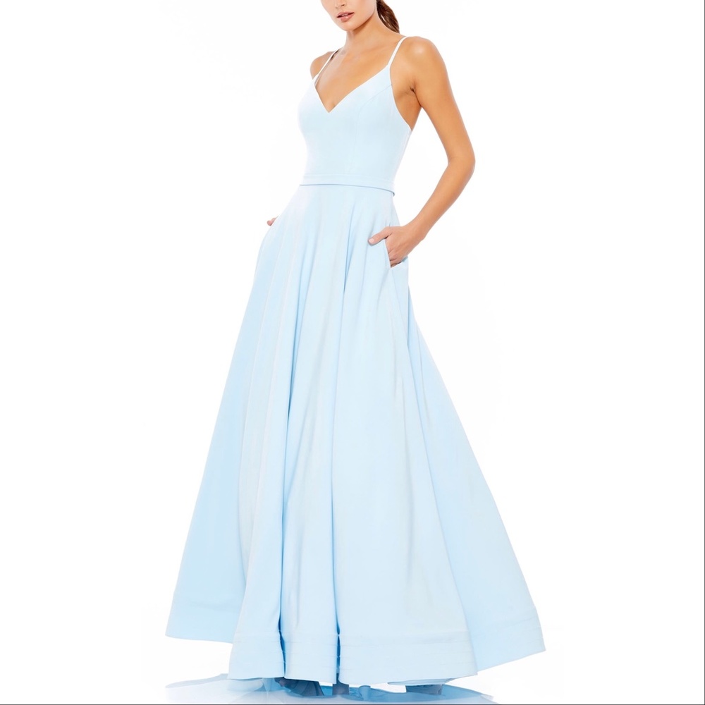 NEW Mac Duggal Ieena 48855 V-Neck Classic Ballgown Size 16